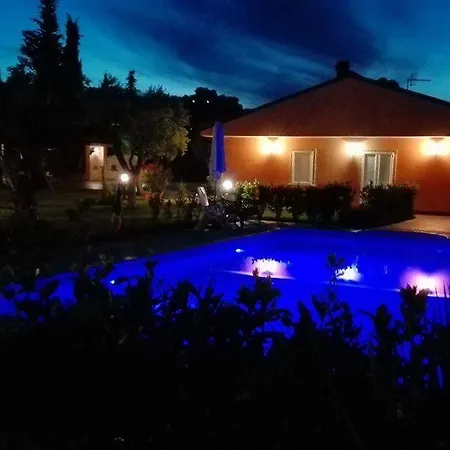 Il Giardino Mediterraneo Bed and Breakfast Acquaviva Picena