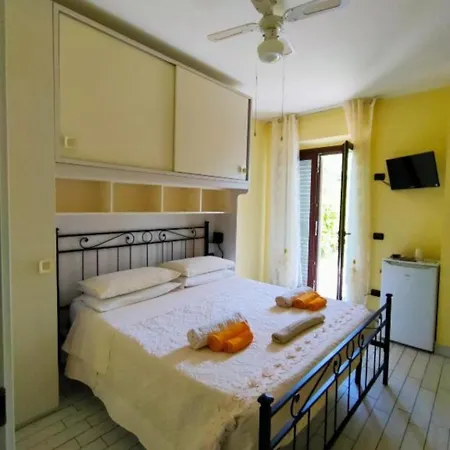 Il Giardino Mediterraneo Nocleg ze śniadaniem 4*