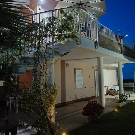 Nocleg ze śniadaniem Il Giardino Mediterraneo 4*