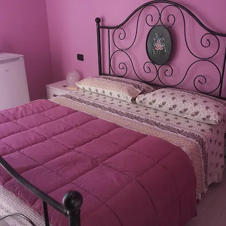 Il Giardino Mediterraneo Bed and Breakfast 4*