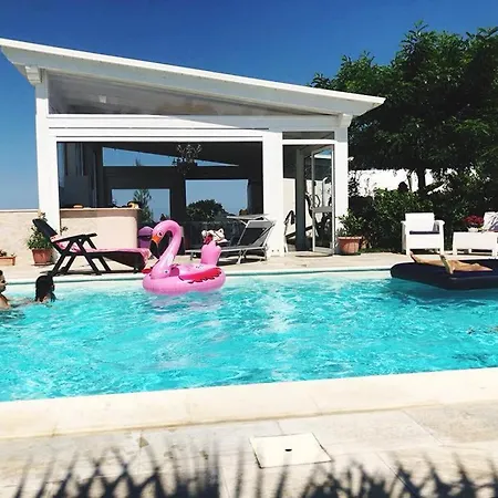 Il Giardino Mediterraneo אקווביבה פיצ'נה